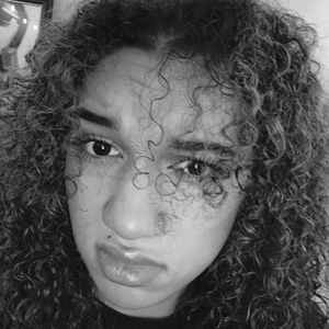 Meet your Posher, Leah